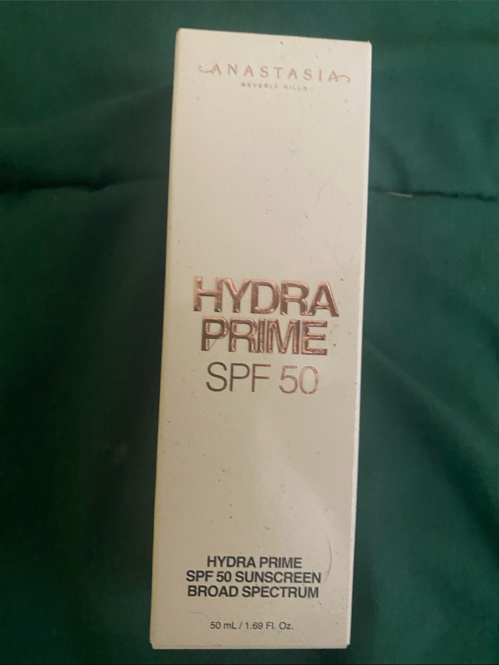 Anastasia Beverly Hills Hydra Prime SPF 50 Primer - White